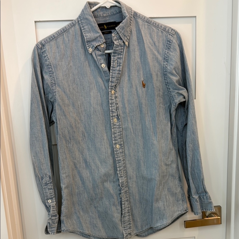 Ralph Lauren Blue Casual Button Down Shirt with chambray Fabric